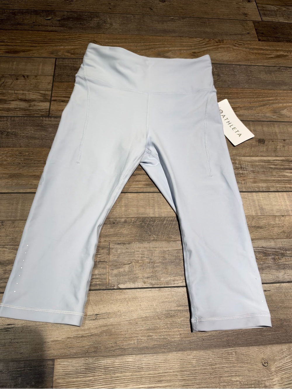 Athleta Pacesetter Crop Size Small NWT